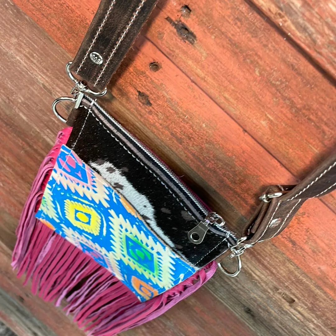 Carrie - Tricolor Acid w/ Neon Trip Aztec