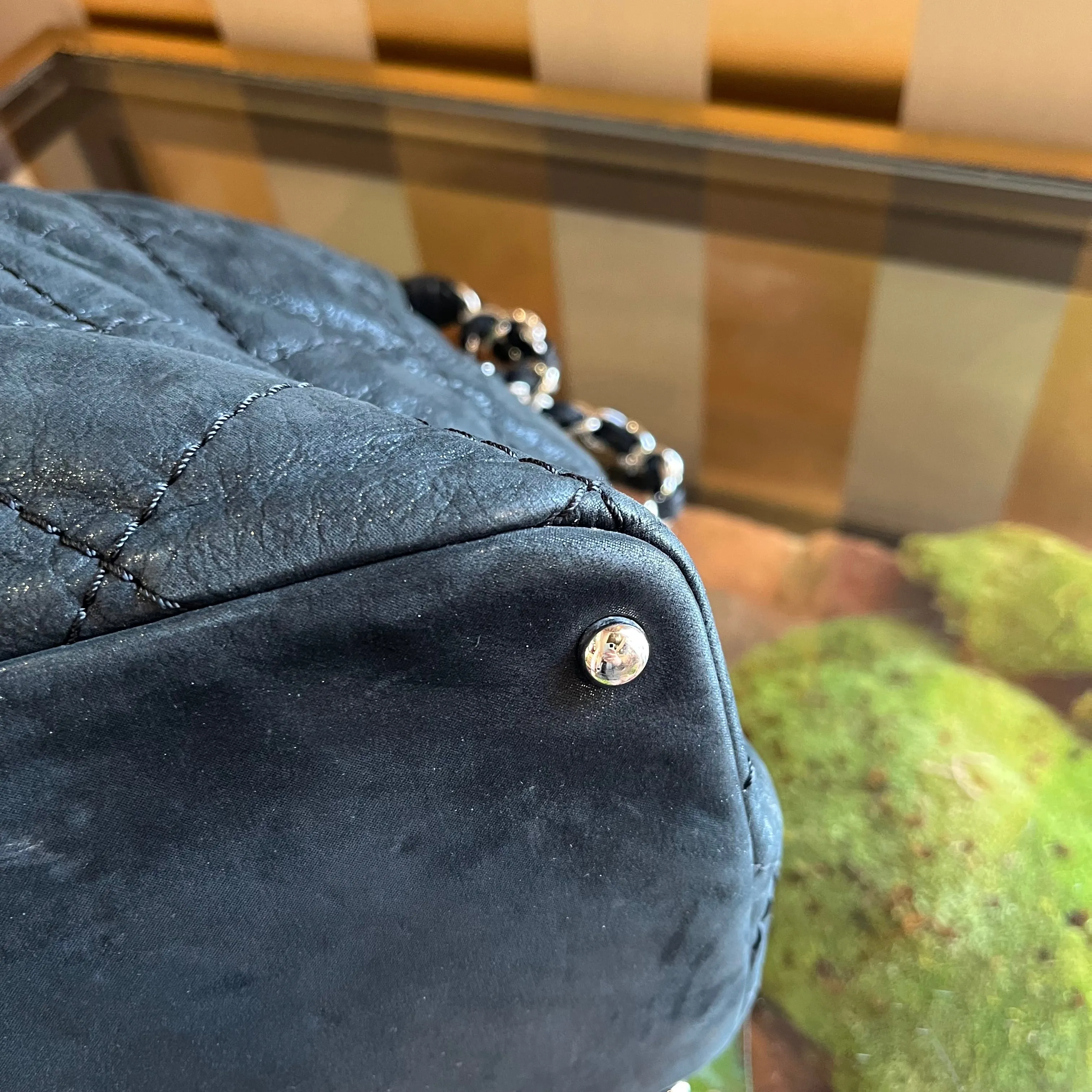 CHANEL Black Iridescent " Sea Hit" CC Two Way Tote ADI1146
