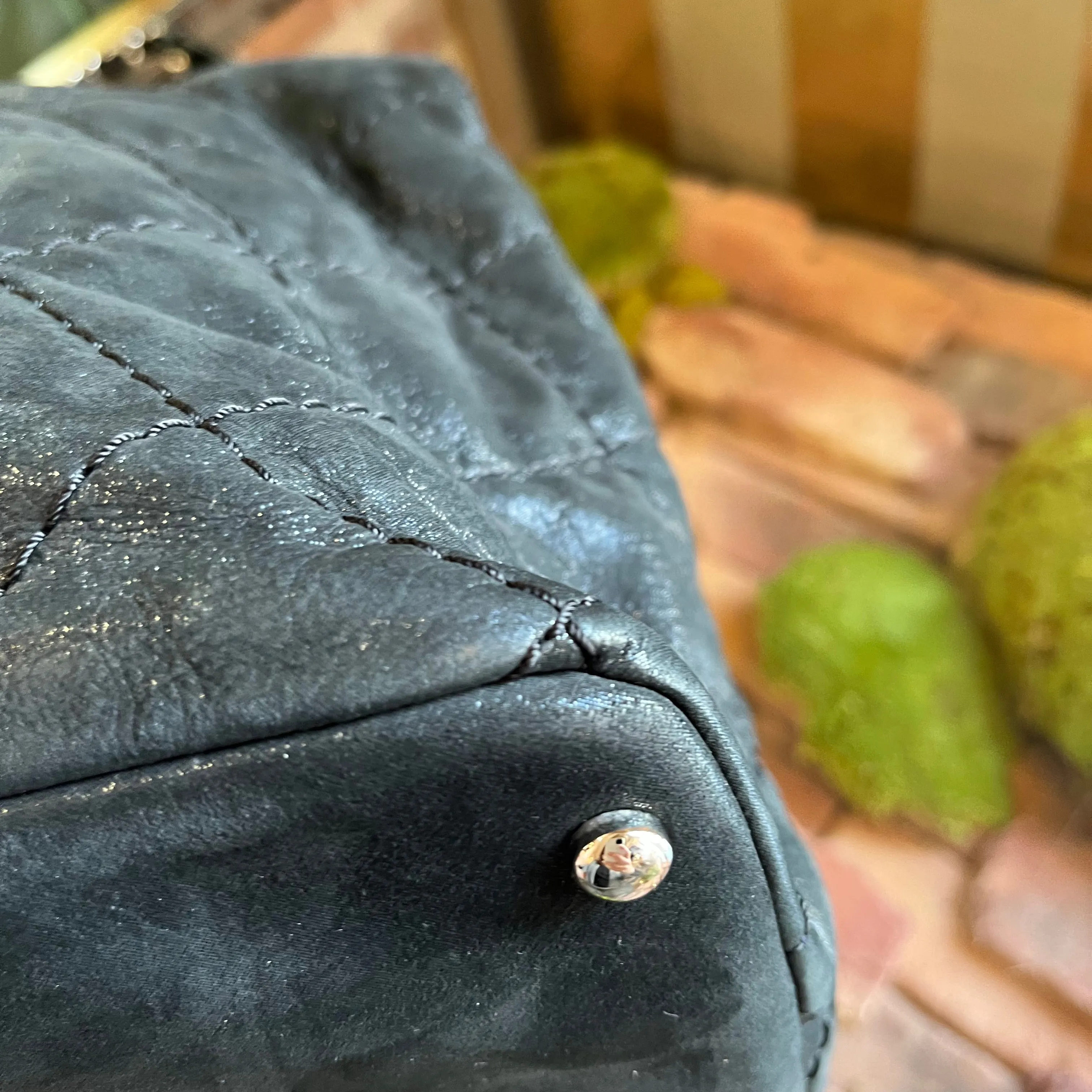 CHANEL Black Iridescent " Sea Hit" CC Two Way Tote ADI1146