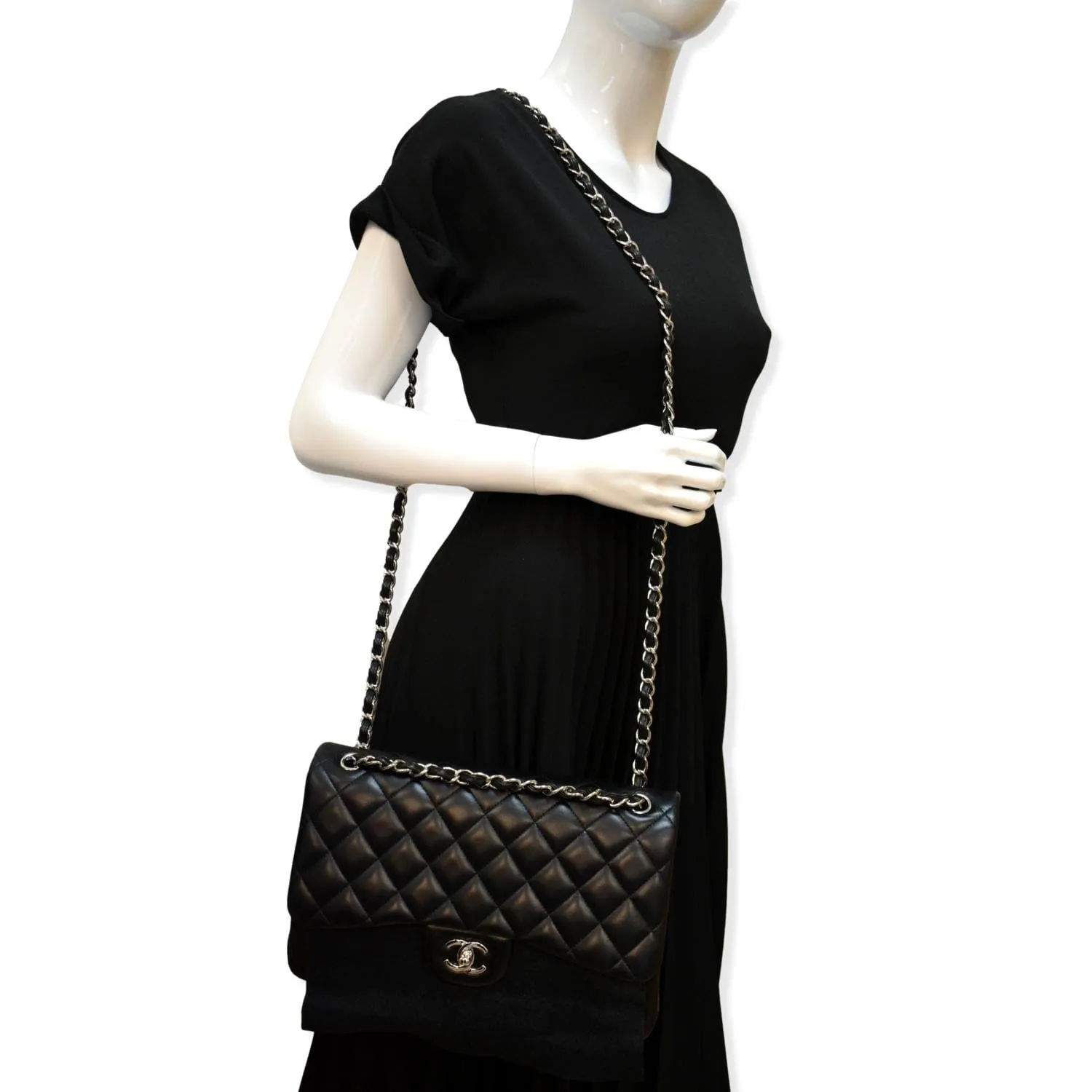 CHANEL Classic Jumbo Double Flap Lambskin Leather Shoulder Bag Black