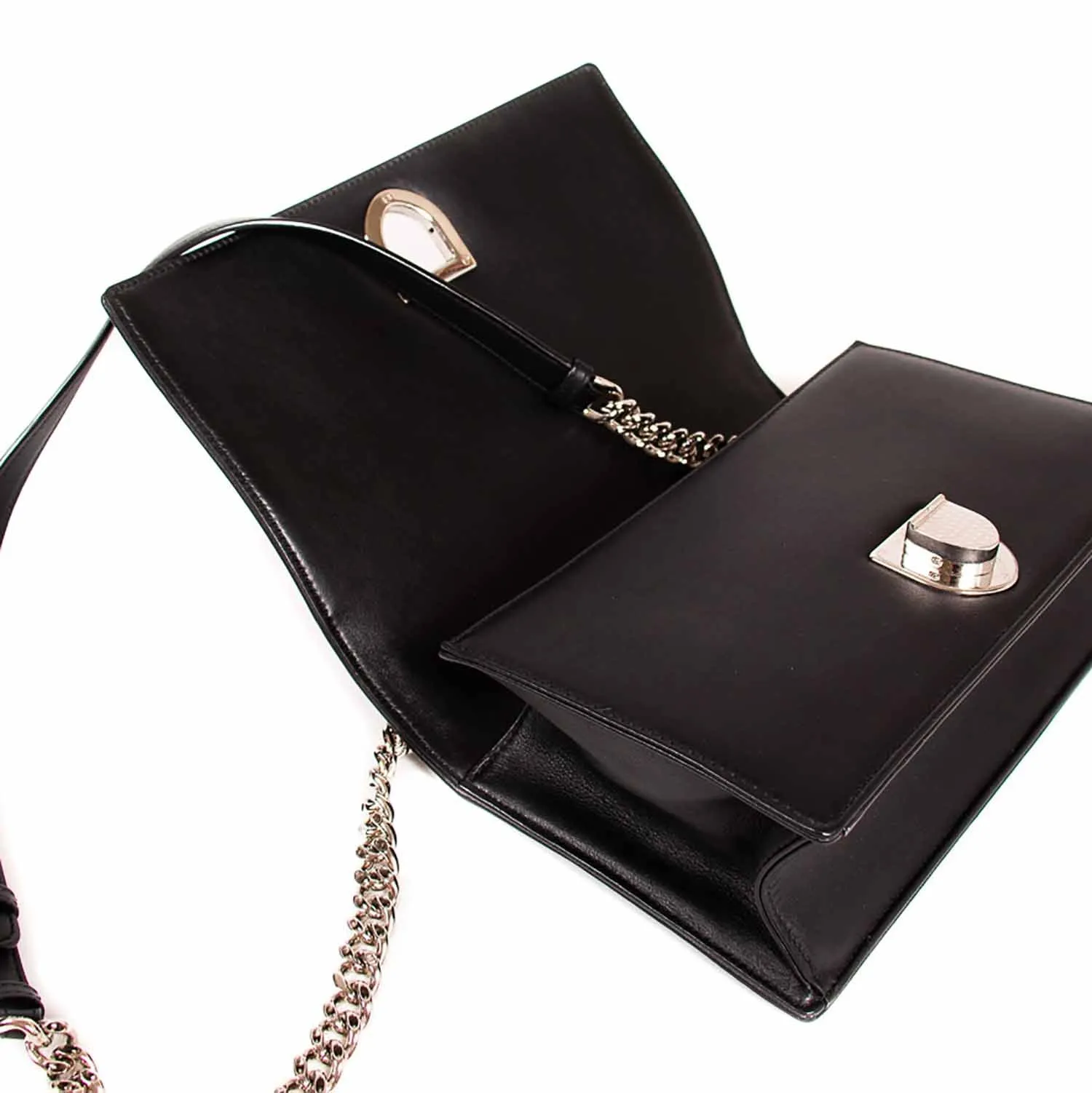 Christian Dior Diorama Medium Shoulder Bag