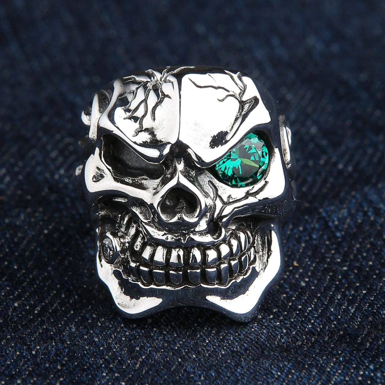 Emerald Green Eye Sterling Silver Men's Skull Ring
