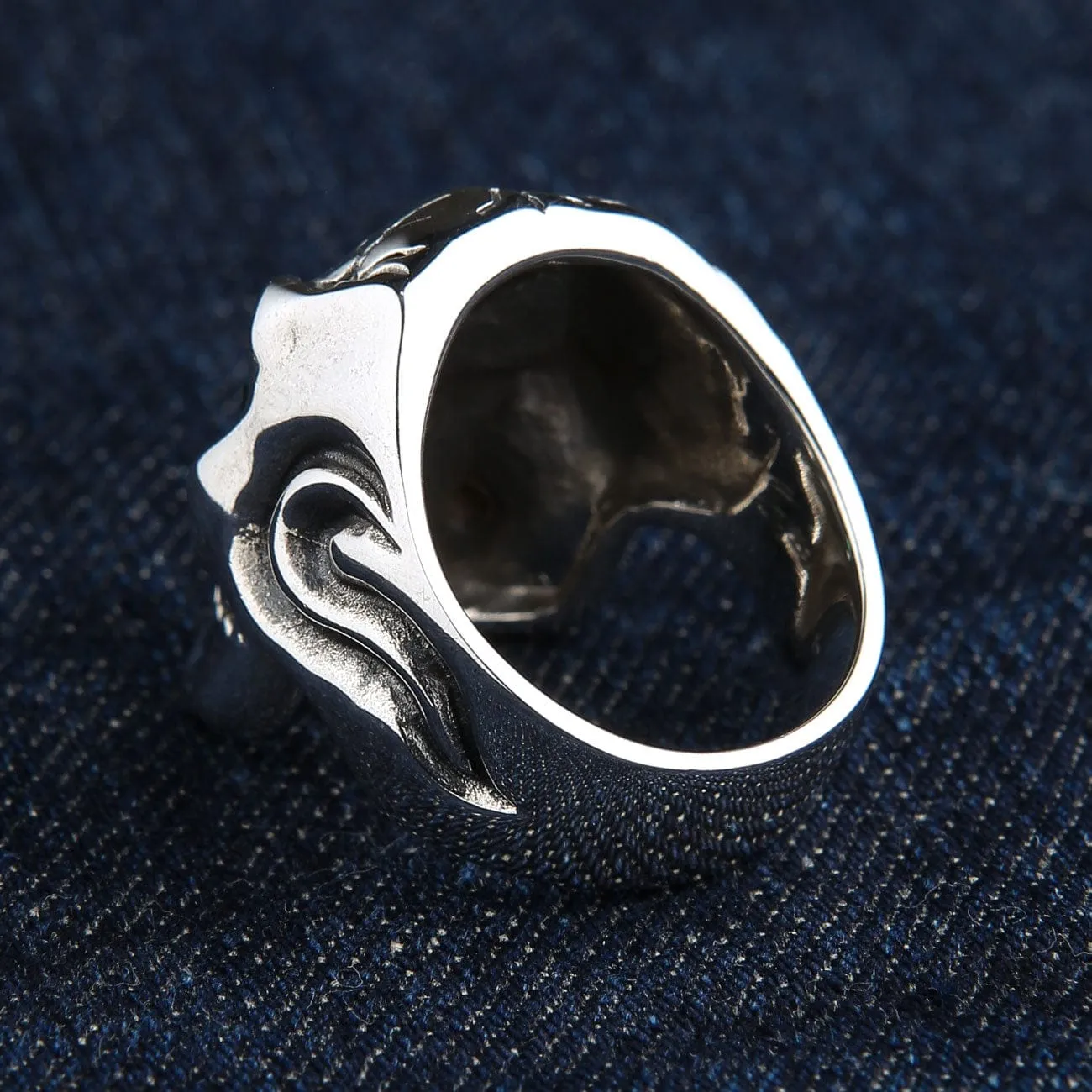 Emerald Green Eye Sterling Silver Men's Skull Ring