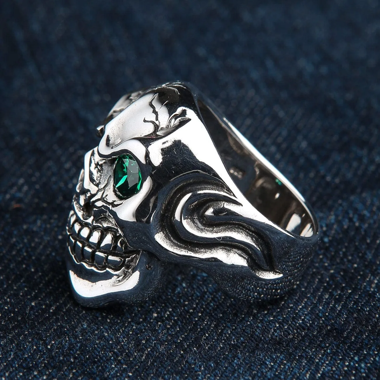 Emerald Green Eye Sterling Silver Men's Skull Ring