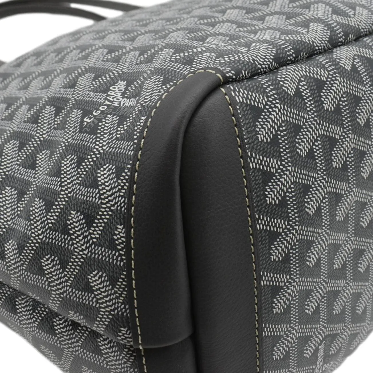 GOYARD Canvas Artois MM Shoulder Bag Black