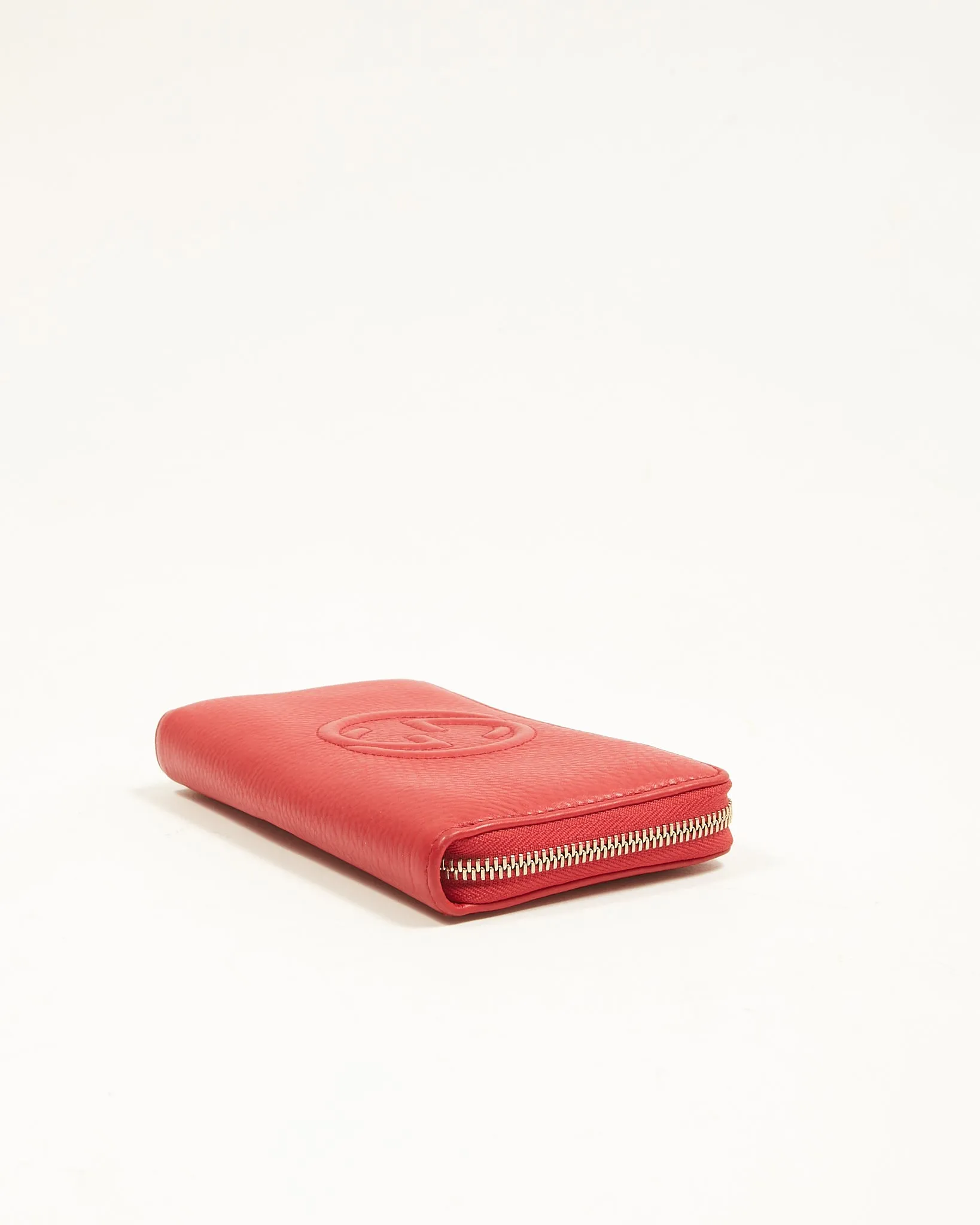 Gucci Red Pebbled Leather Soho Continental Zippy Wallet