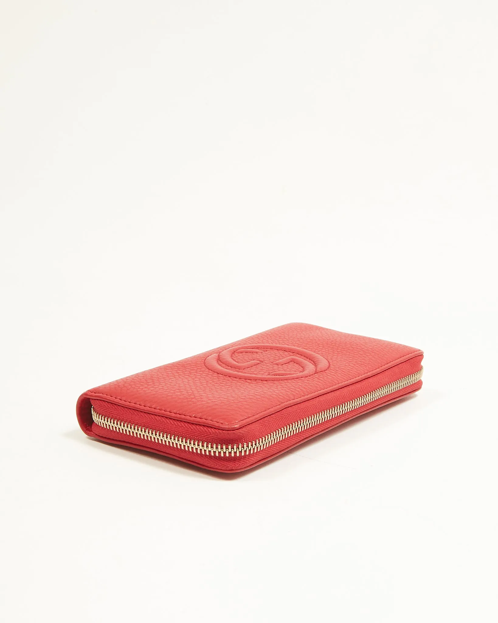 Gucci Red Pebbled Leather Soho Continental Zippy Wallet