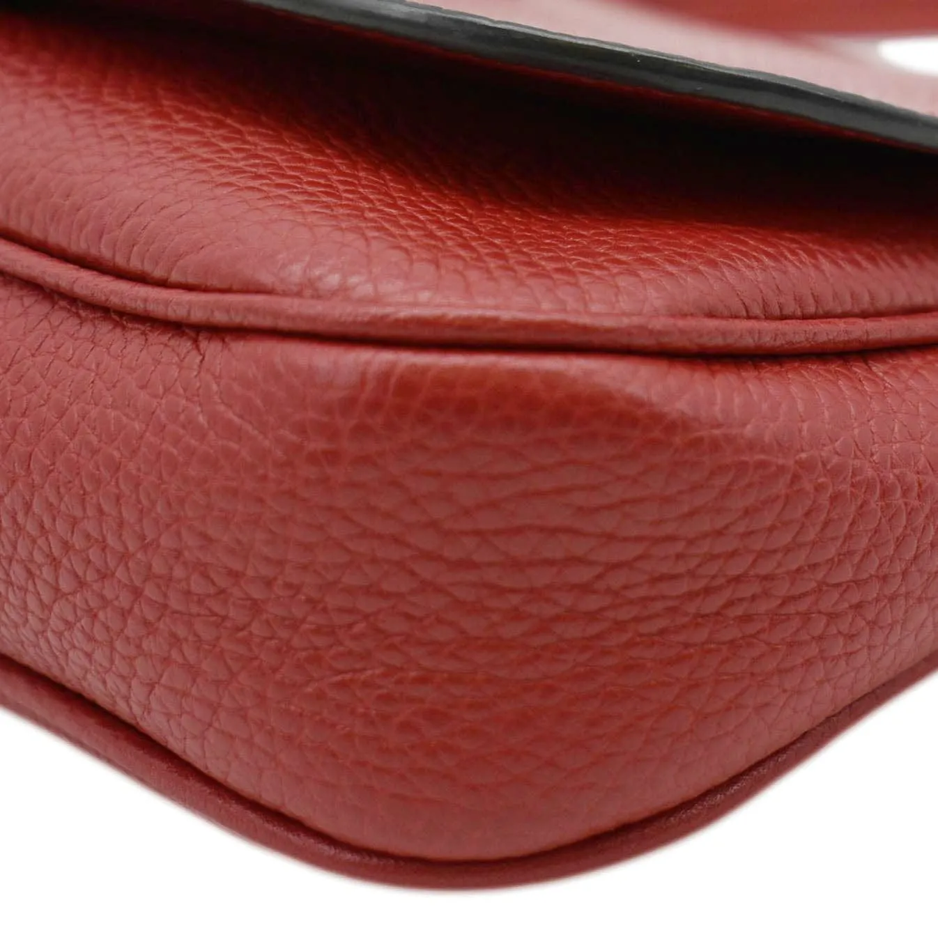 GUCCI Soho GG Flap Leather Chain Crossbody Bag Red 536224