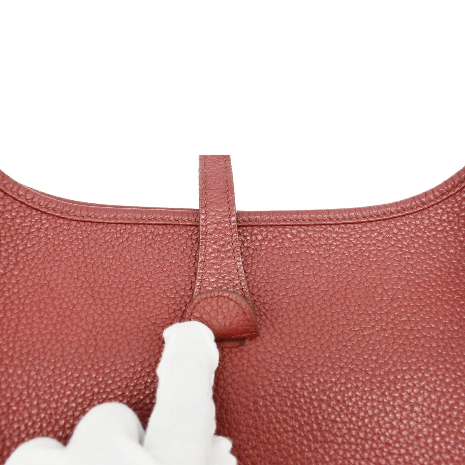 HERMES Evelyne Clemence III PM Leather Crossbody Bag Red