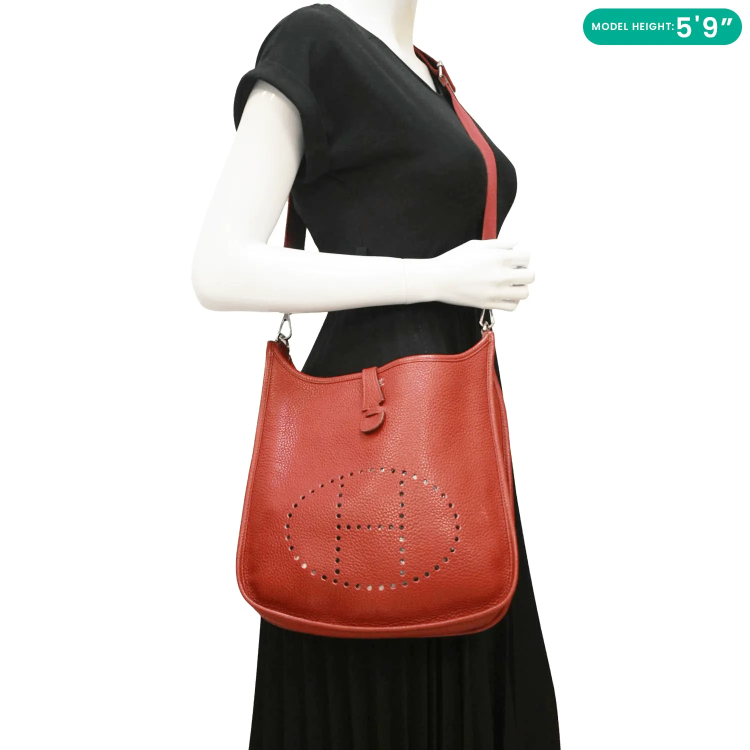 HERMES Evelyne Clemence III PM Leather Crossbody Bag Red