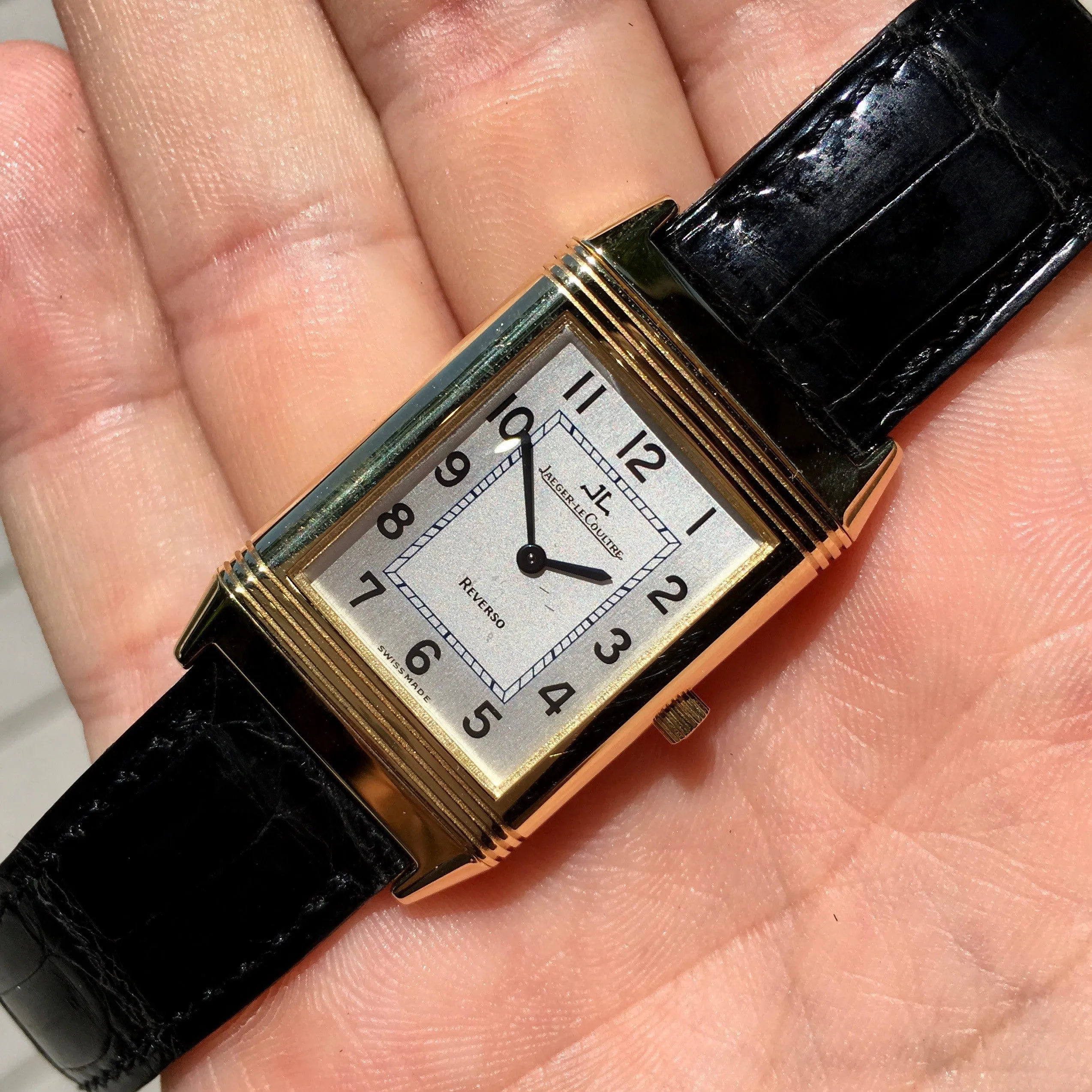 Jaeger LeCoultre Reverso 18K Yellow Gold Manual Wind Silver Leather Wristwatch