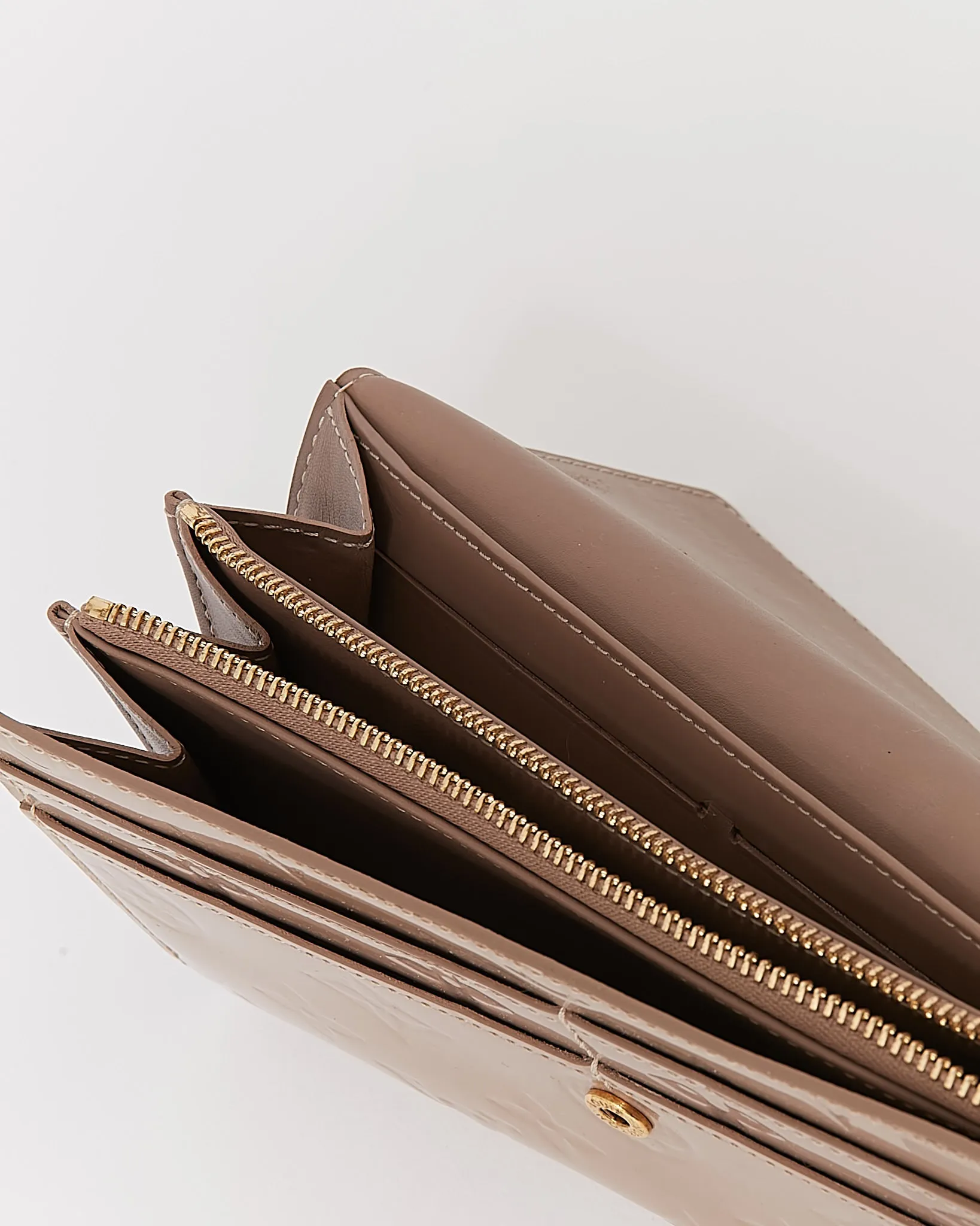 Louis Vuitton Gold Metallic Vernis Monogram Sarah Wallet