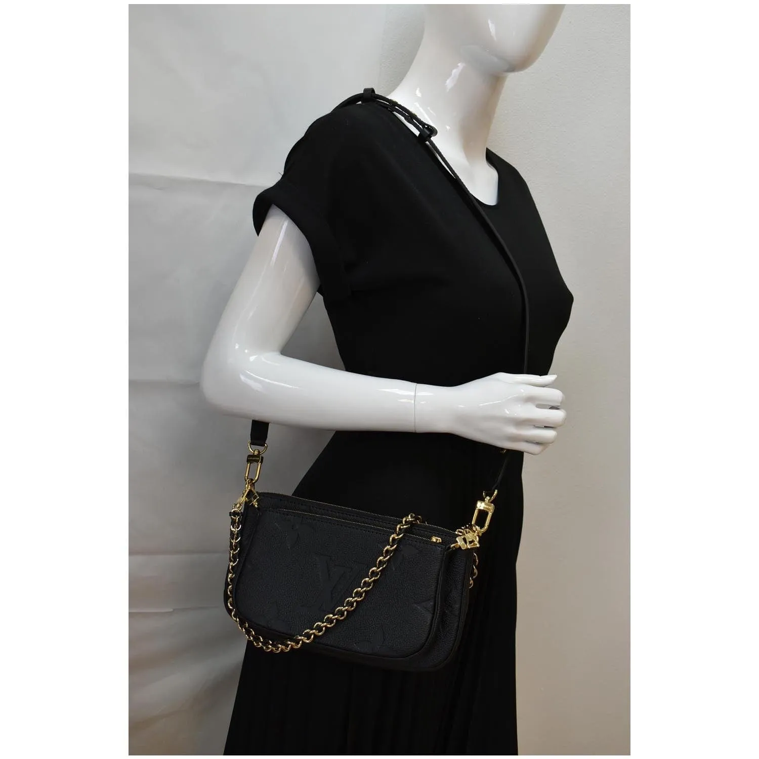 LOUIS VUITTON Multi Pochette Empreinte Leather Accessories Bag Black