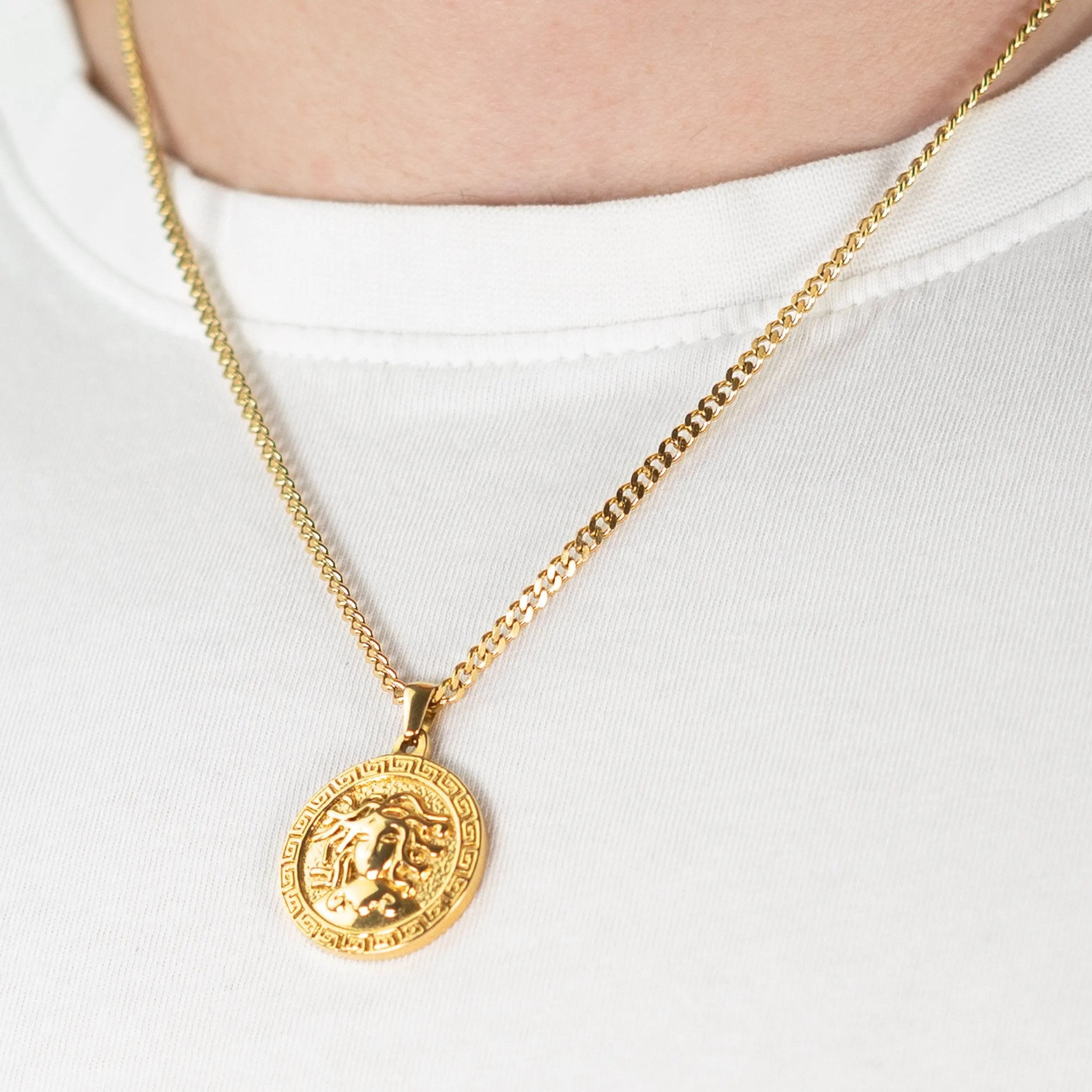 Medusa Necklace (Gold)