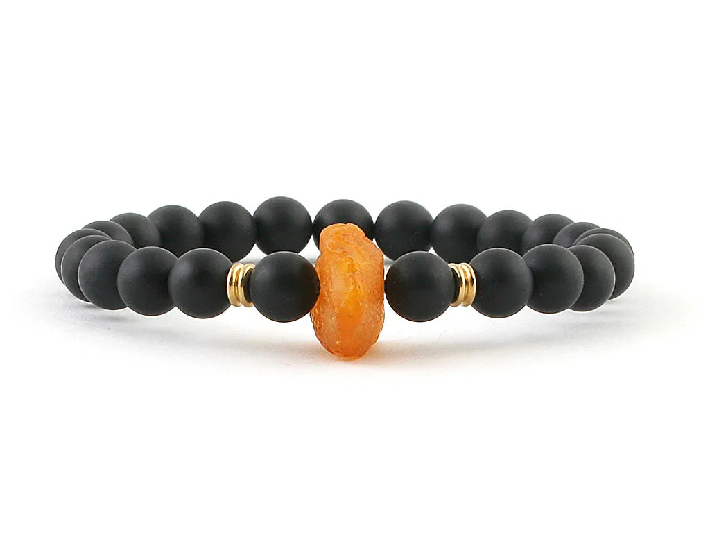 Men's amber bracelet with matte black onyx beads