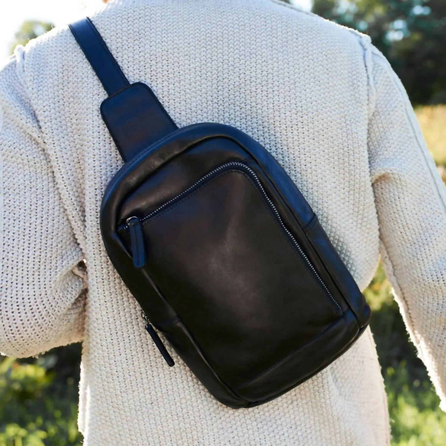 Men's Austin Sling Bags In Black