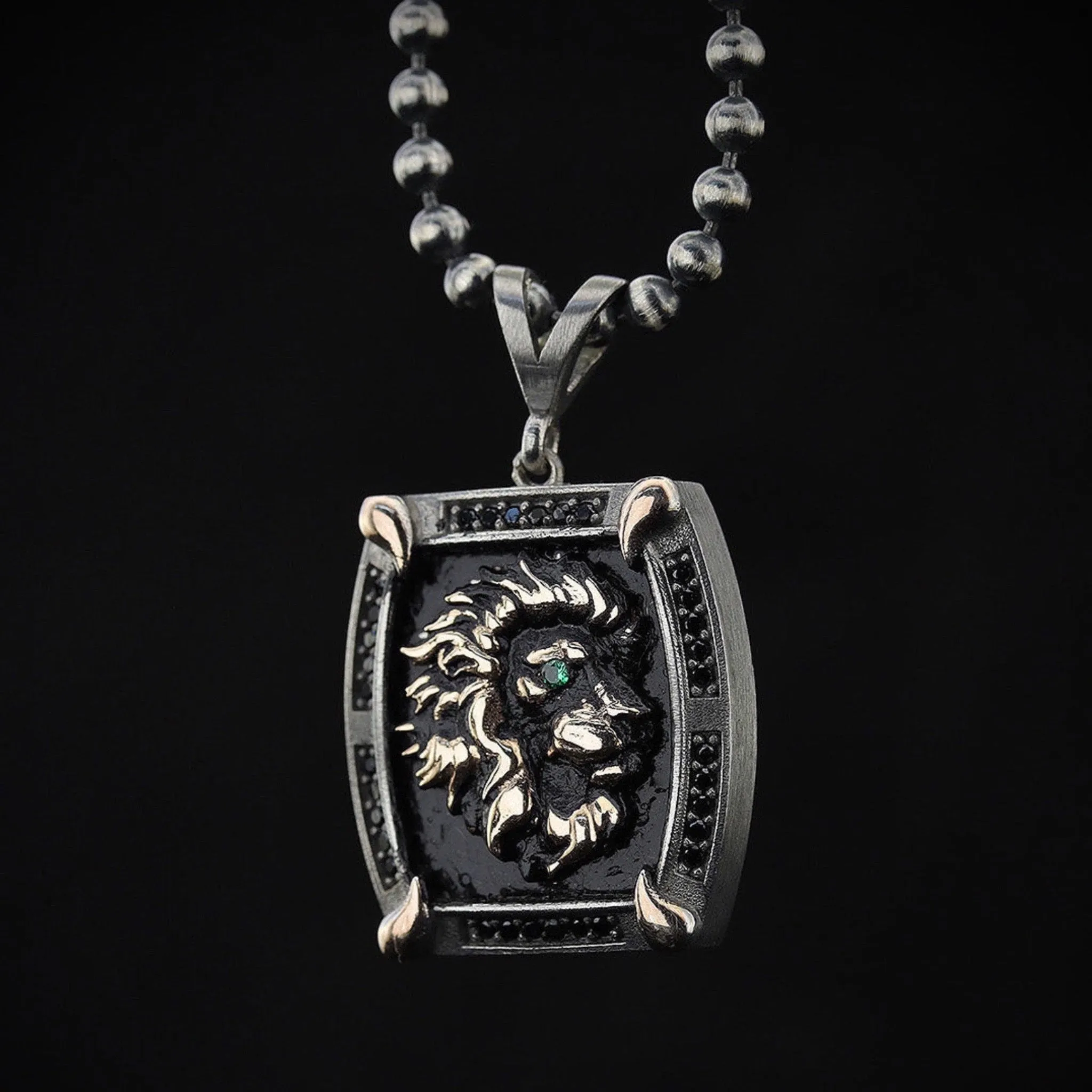 Men's Lion Necklace in Sterling Silver and Solid Gold
