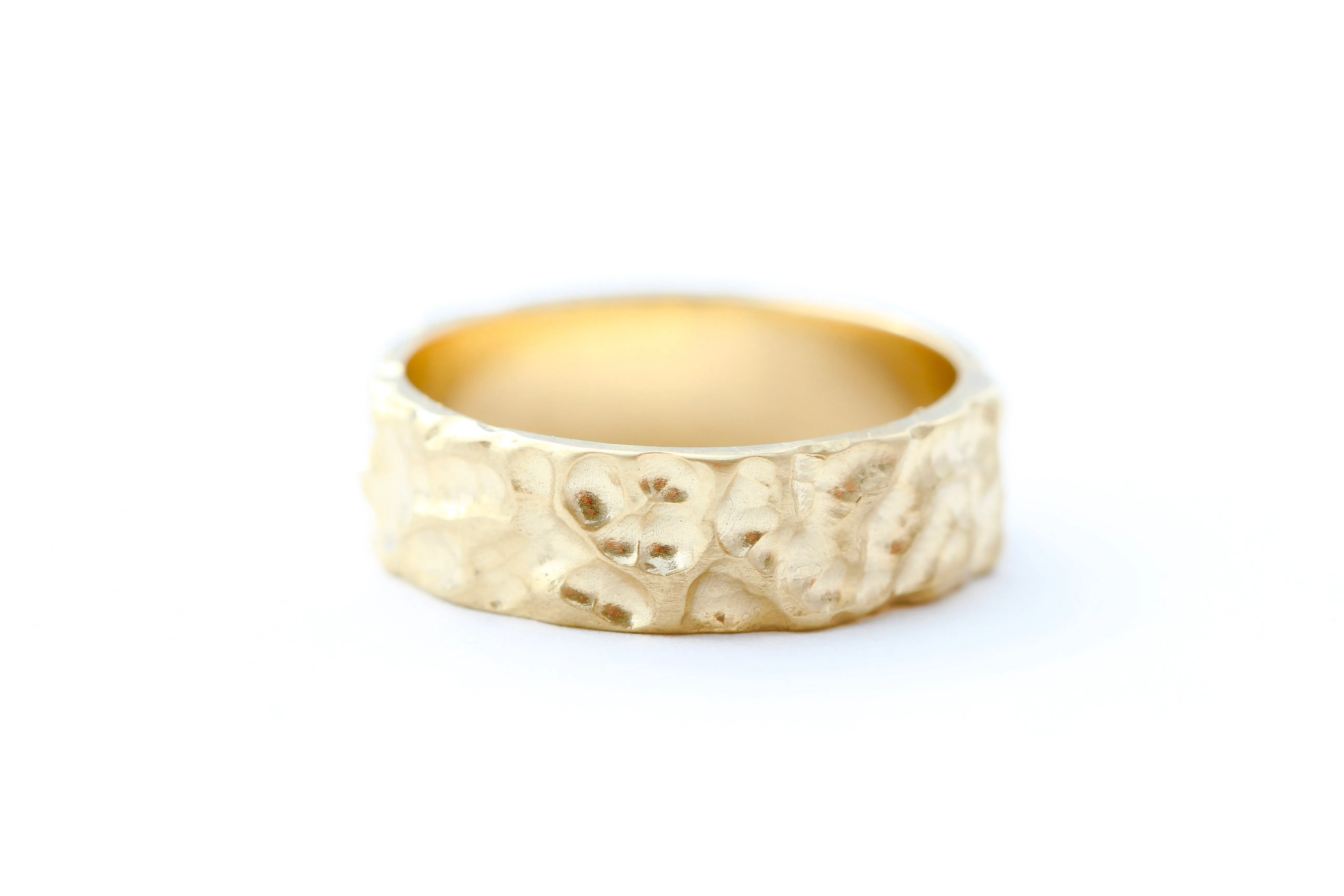 Men's Textured 14k Gold Band