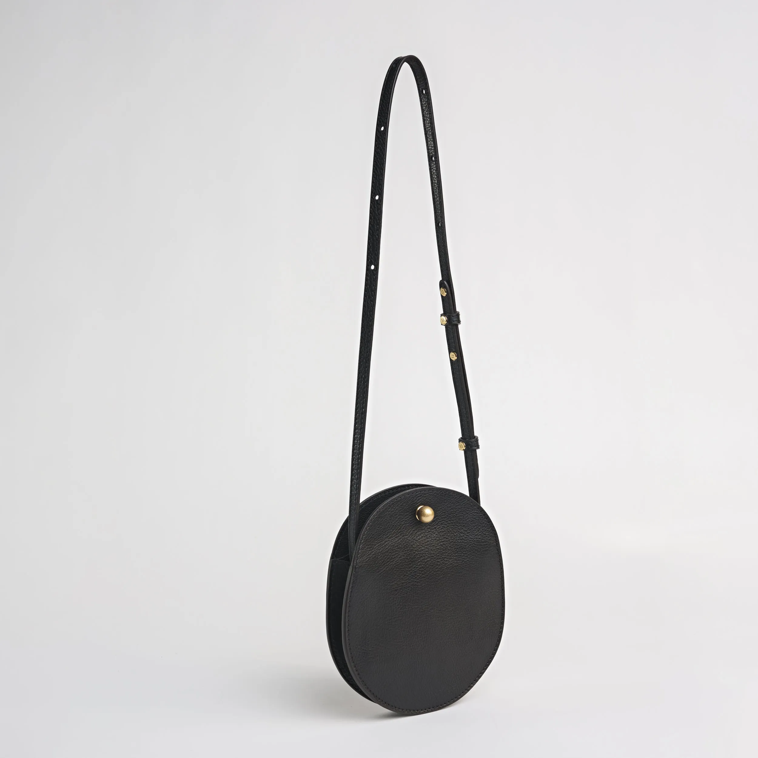 Mini Eggi in Black