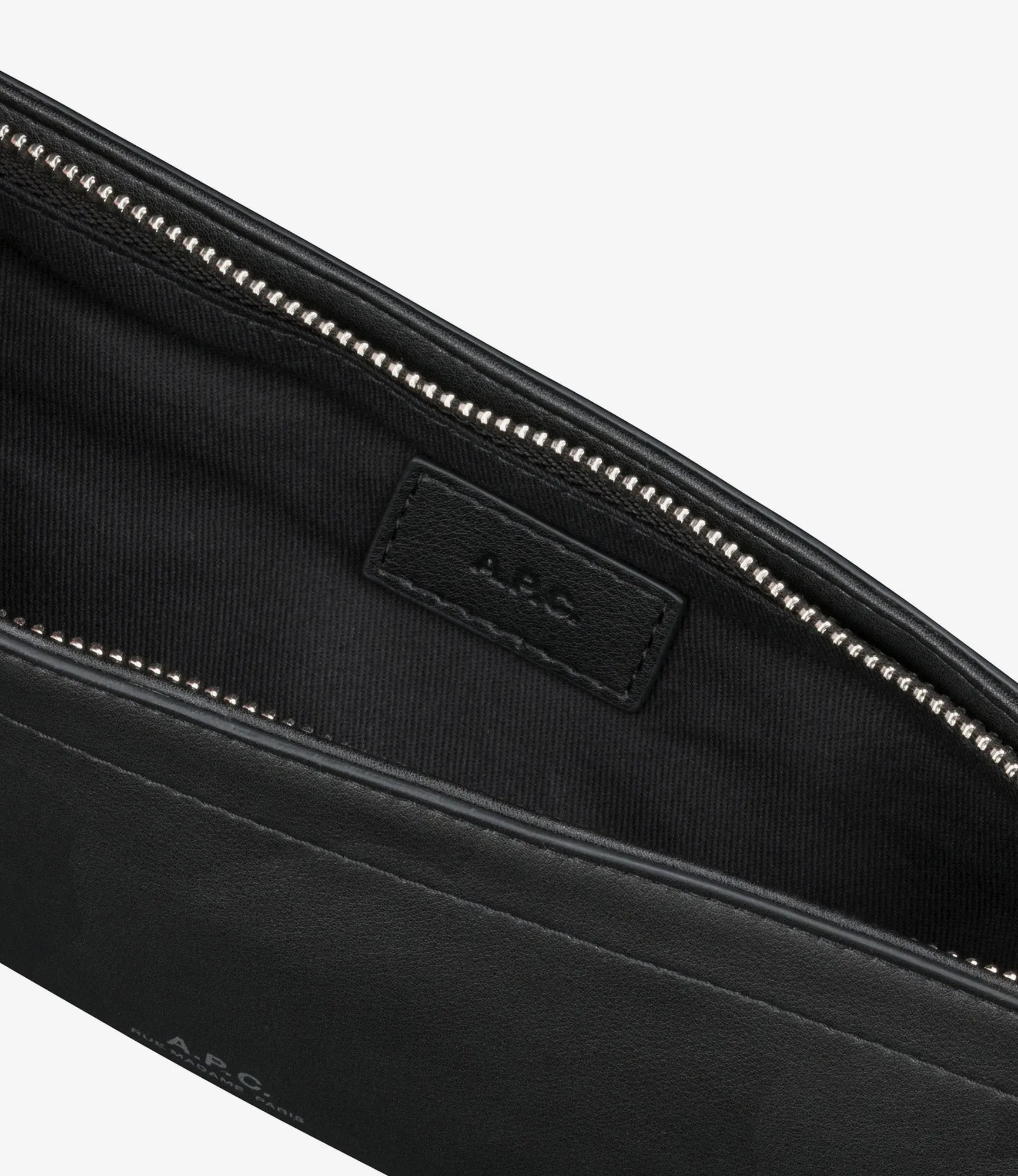 Nino Medium belt bag