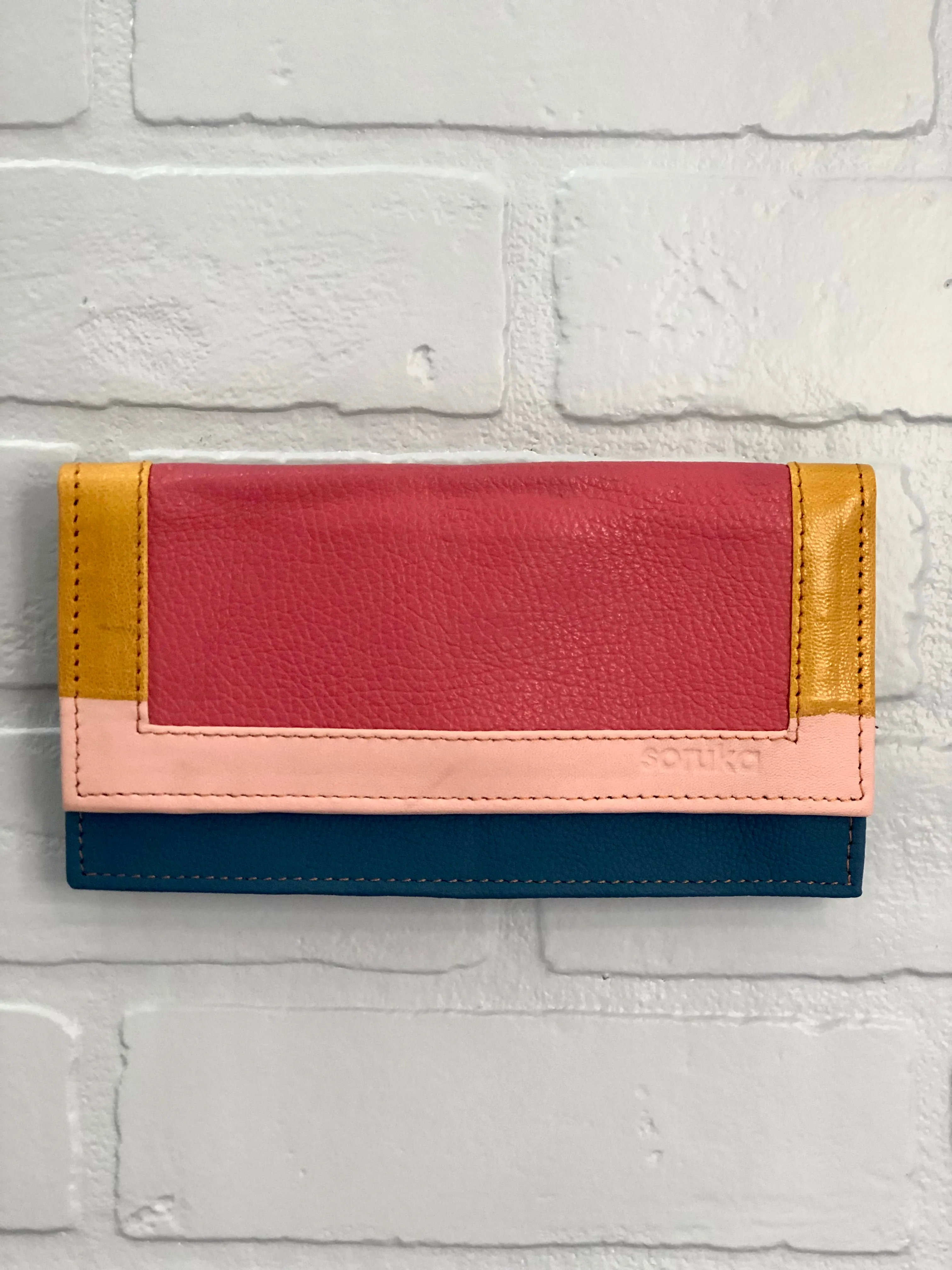 Soruka Island Leather Wallet
