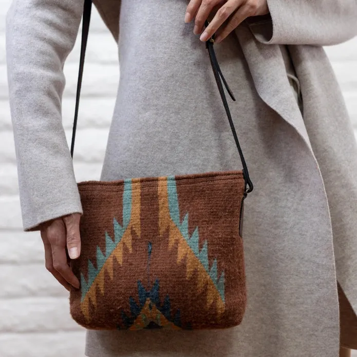 WANDER CROSSBODY