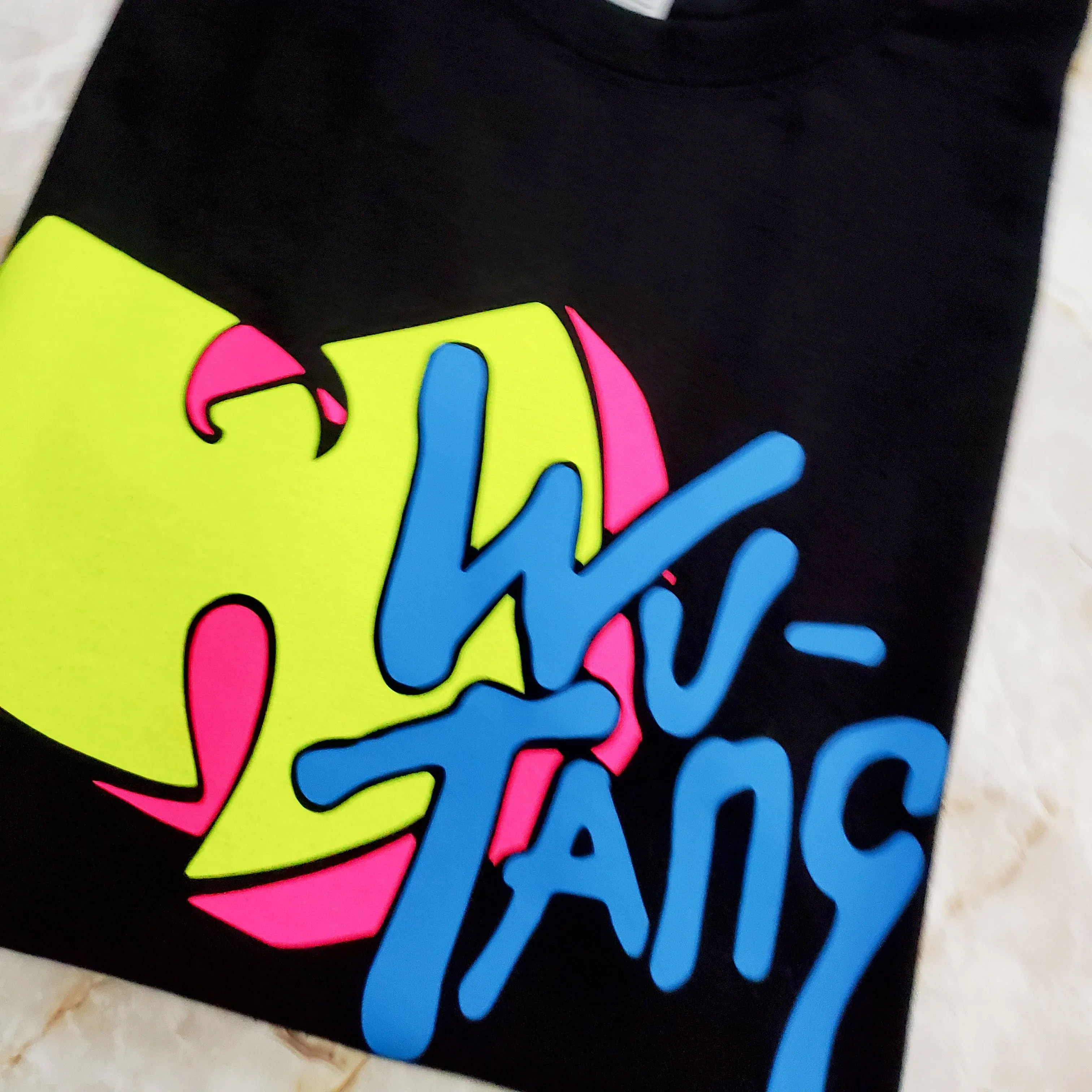 WuTV T-Shirt (Neon)
